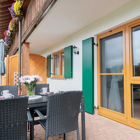 Martin's Alm Apartman *